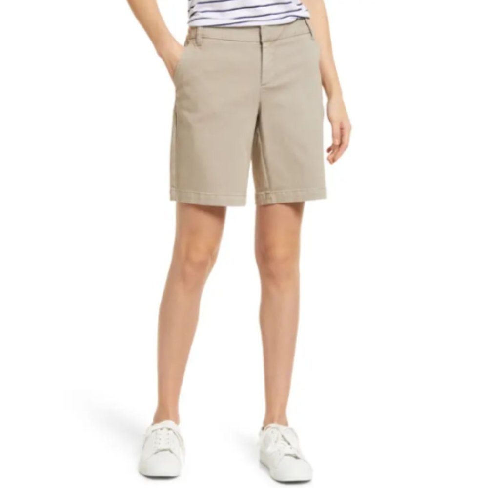 Carlson Women's 9-Inch Stretch Cotton Twill Shorts Plus Size NWT Size 16